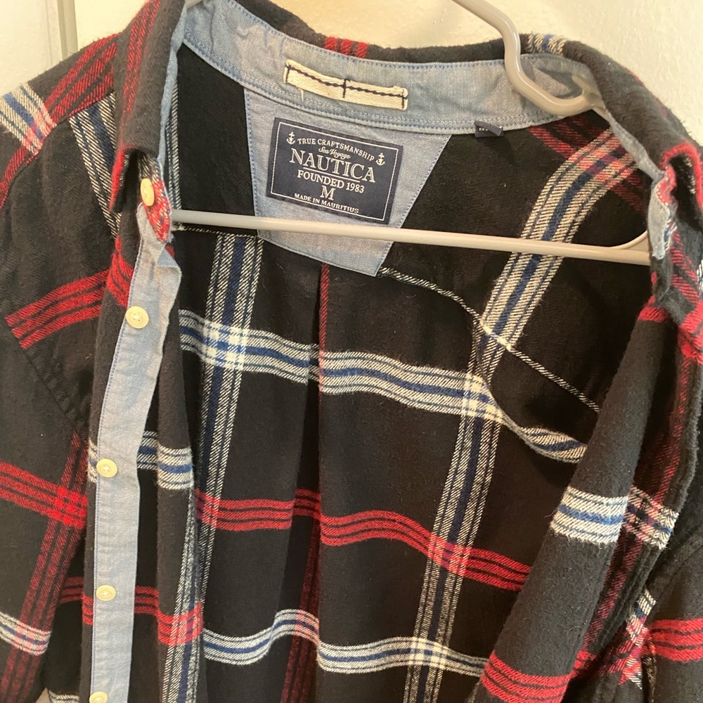 Nautica Size Medium Red and Black Flannel